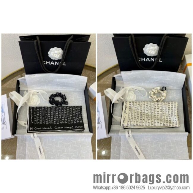 CHANEL CHANEL CC Letter 100% Silk Small Square