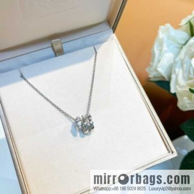 BVLGARI Bulgari classic snake bone half diamond necklace