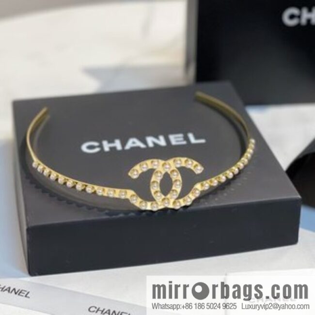 New Chanel double c pearl headband