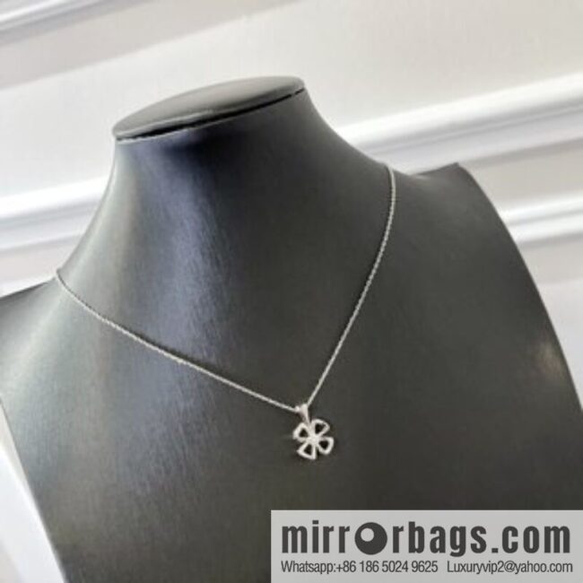 BVLGARI Bulgari series, four-leaf clover necklace