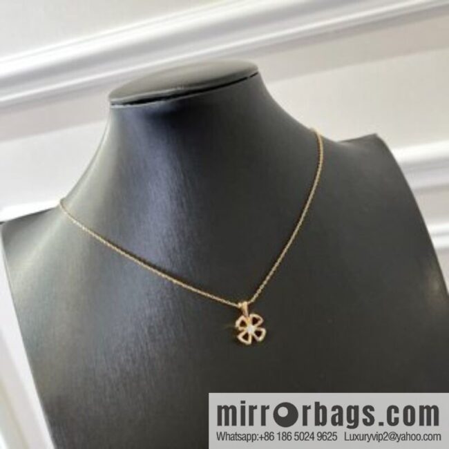 BVLGARI Bulgari series, four-leaf clover necklace