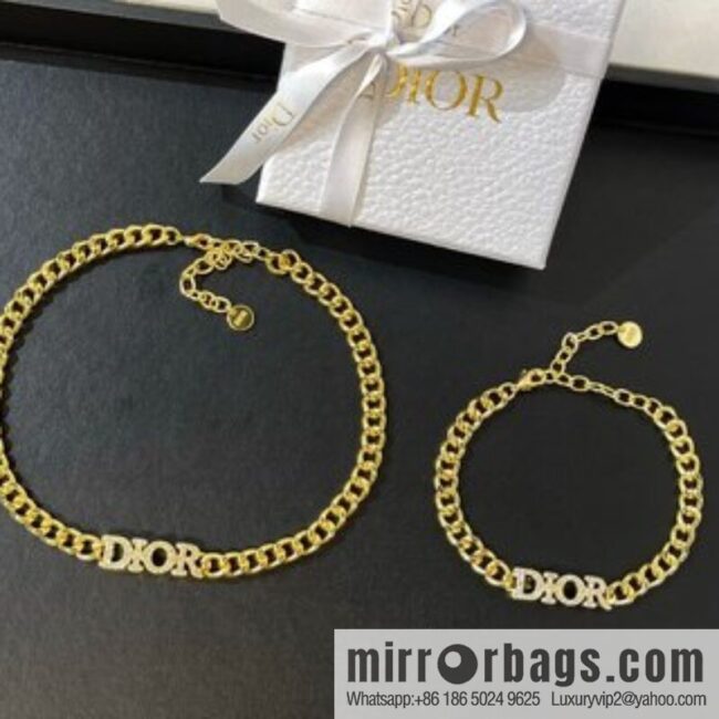 i1637690784_6055_1-800x800qer4mj45pny12030_20250716004238.jpg New ☑️ Dior full diamond bracelet necklace