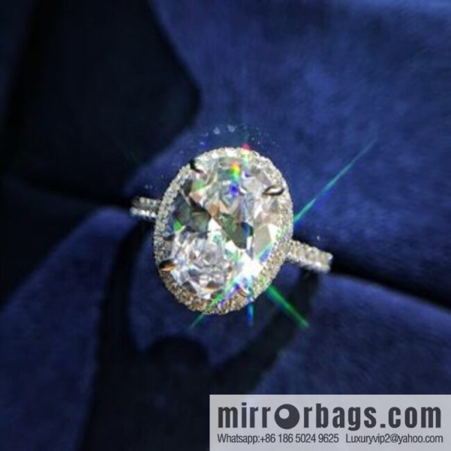 HARRY WINSTON HW, pigeon egg, diamond ring, diamond ring