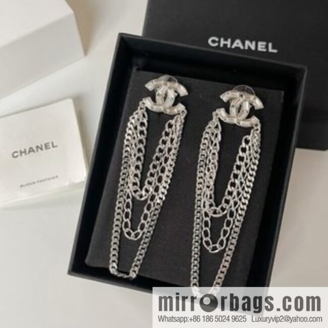 New ☑️ Chanel double c square diamond tassel earrings