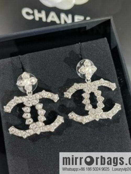 New ☑️ Chanel double c pearl four-leaf clover stud earrings