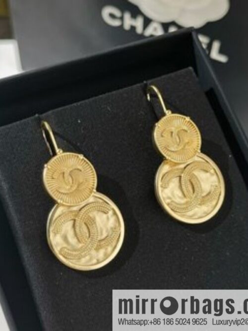New ☑️ Chanel double c ancient round gold coin stud earrings