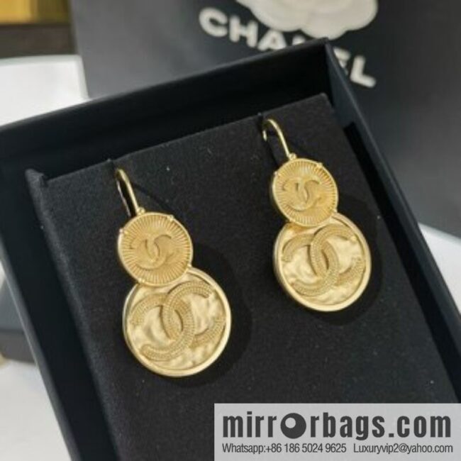 New ☑️ Chanel double c ancient round gold coin stud earrings