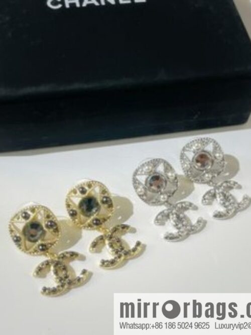 New ☑️ Chanel double c stud earrings