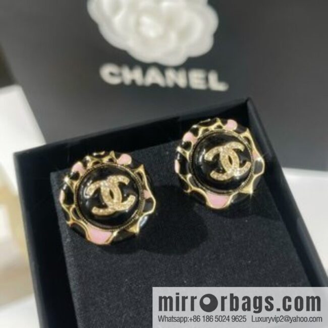 New ☑️ Chanel double c leopard print stud earrings