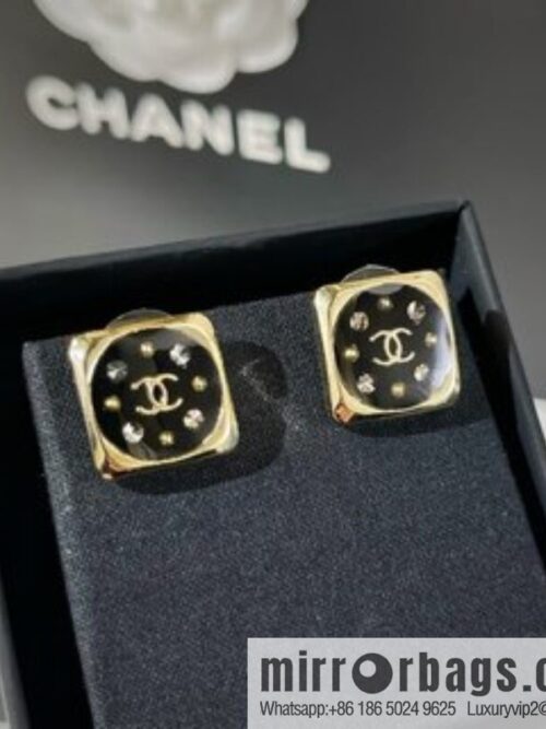 New ☑️ Chanel double c square stud earrings