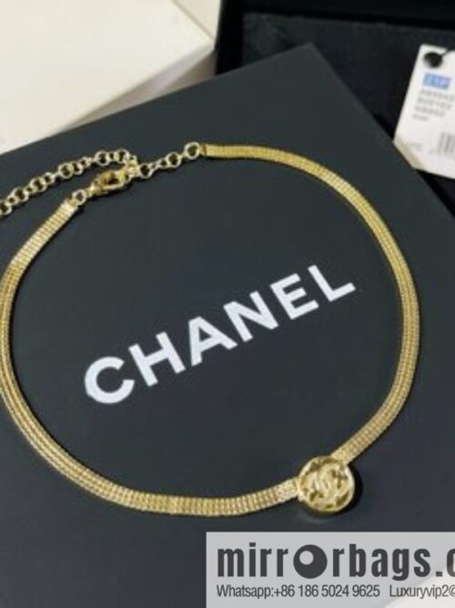New ☑️ Chanel double c round cake ancient gold coin choker necklace