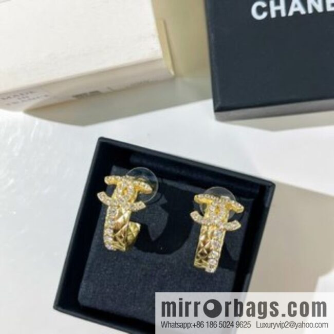 New ☑️ Chanel full diamond double c diamond stud earrings