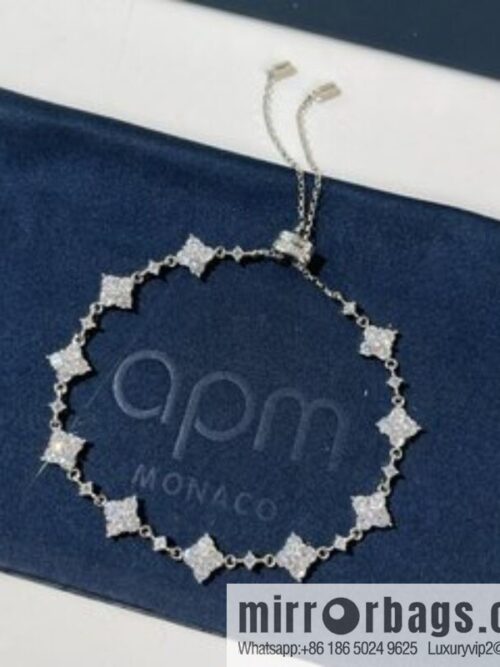 APM Monaco sparkle adjustable, silver-white temperament four-leaf clover bracelet