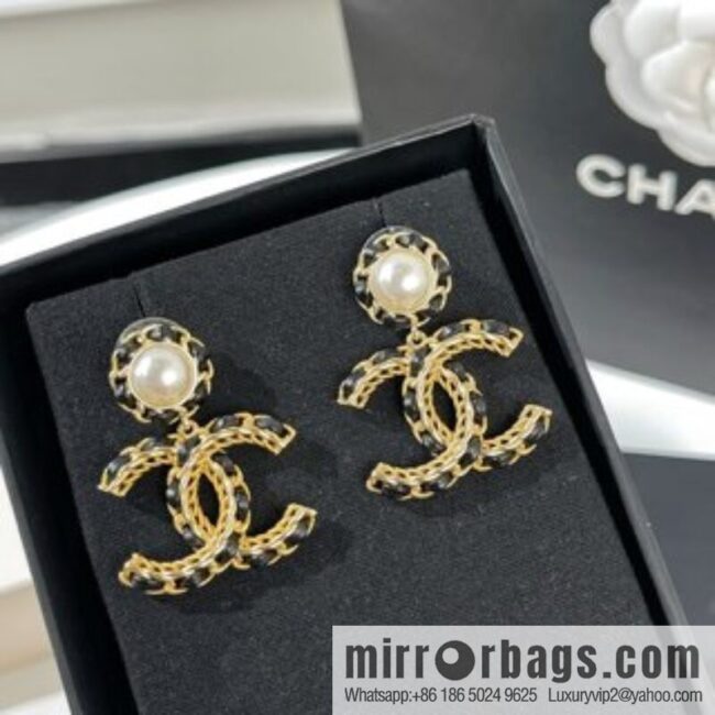 New ☑️ Chanel double c black leather rope stud earrings