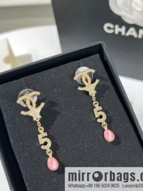i1649601792_3822_1-800x8000quhu54ox5m4304_20250715233236.jpg New ☑️ Chanel double c pink diamond water drop stud earrings