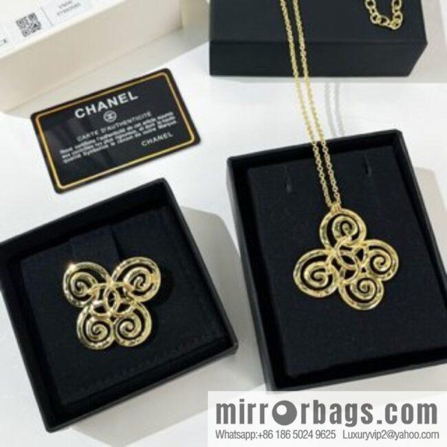 i1650465751_5848_1-800x800kaxw1tcgaeq23678_20250716022817.jpg ☑️ Chanel gold brooch necklace