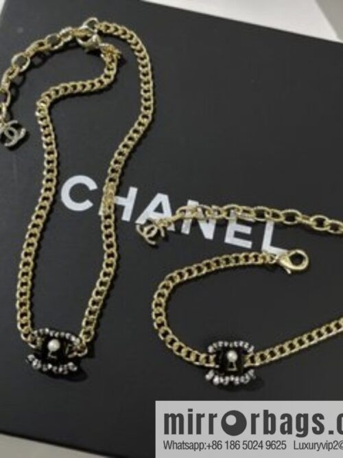 New ☑️ Chanel acrylic pearl necklace bracelet