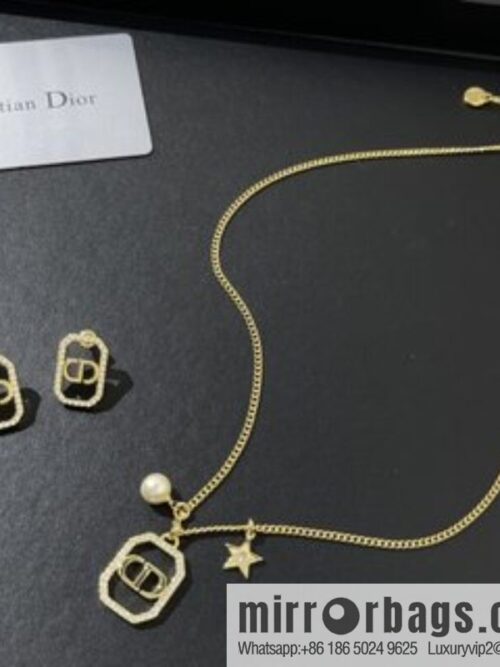 New ☑️ Dior CD pearl star necklace stud earrings