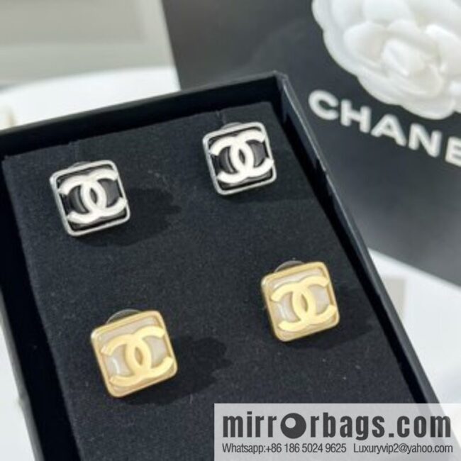 New ☑️ Chanel double c square black and white stud earrings
