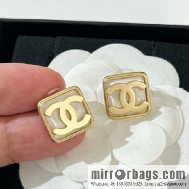 New ☑️ Chanel double c square black and white stud earrings