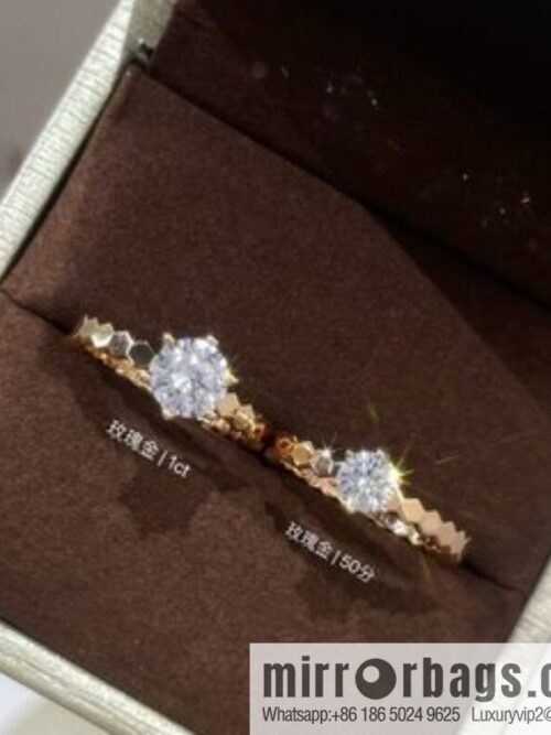 Chaumet Paris six-claw diamond ring