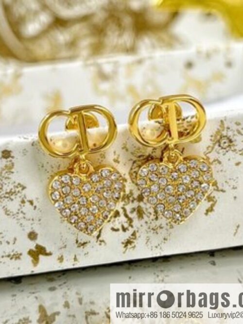 New ☑️ Dior CD full diamond peach heart stud earrings