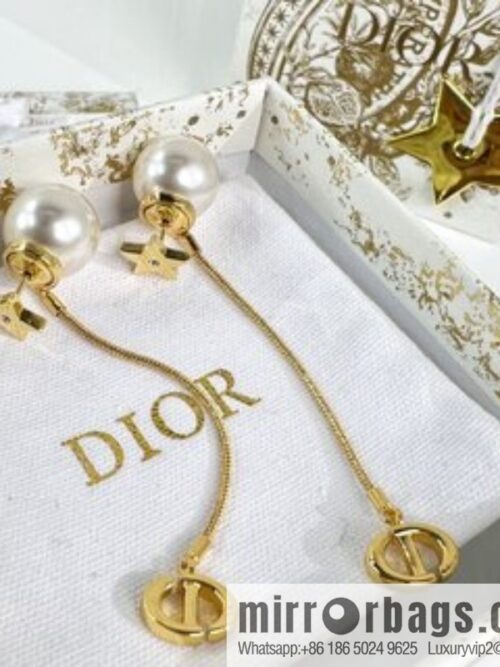 New ☑️ Dior CD star pearl tassel earrings