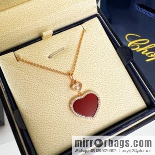 Chopard HAPPY HEARTS love necklace