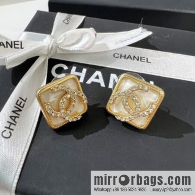New ☑️ Chanel double c diamond stud earrings