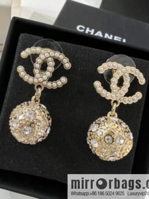 New ☑️ Chanel double c full diamond stud earrings