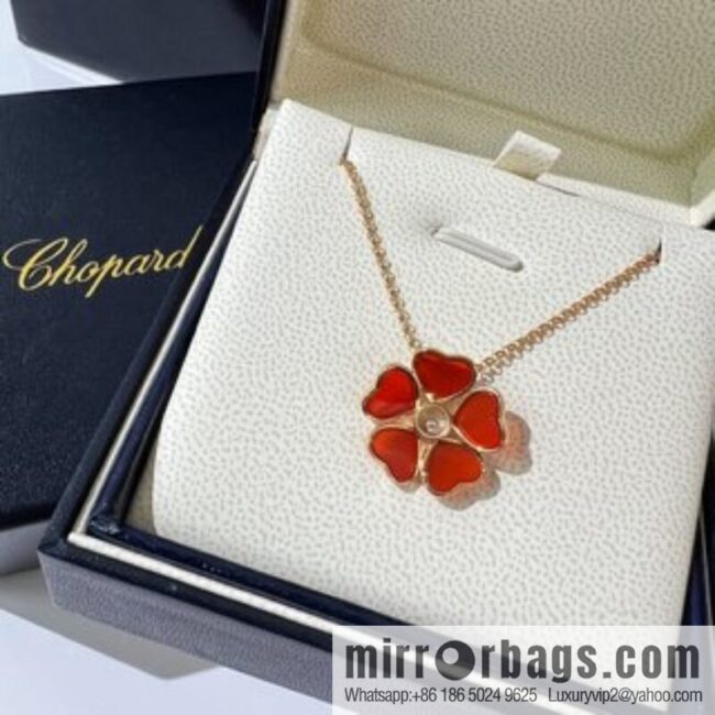 i1652713626_9373_3-800x800oxypss5nle023401_20250716022552.jpg Chopard PRECIOUS LACE VAGUE 5 heart agate, white shell necklace, bracelet
