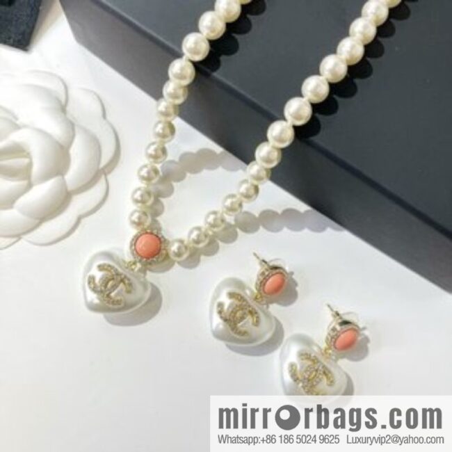 i1652880181_5152_2-1-800x800dm5px3b5rrm23280_20250716022453.jpg 2021 new Chanel double c peach heart earrings necklace