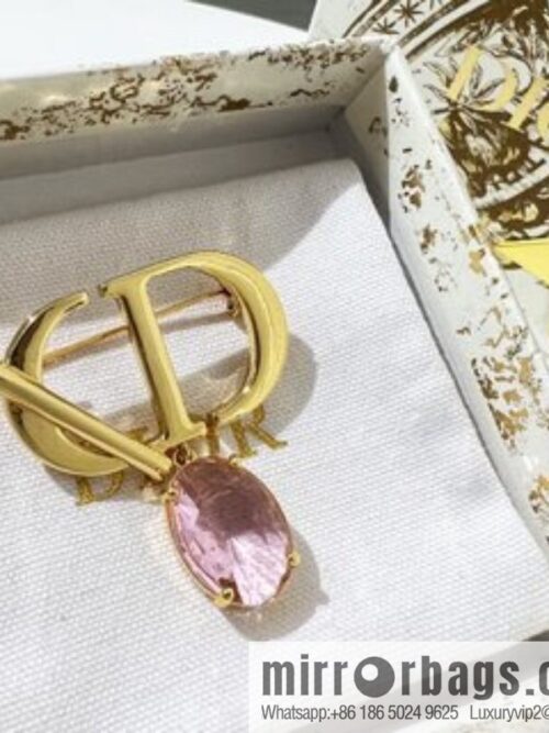 New ☑️ Dior CD pink diamond brooch