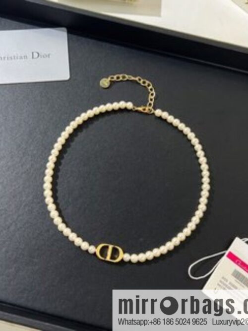 New ☑️ Dior CD pearl necklace