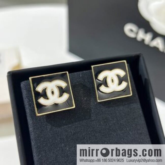 New ☑️ Chanel double c square stud earrings