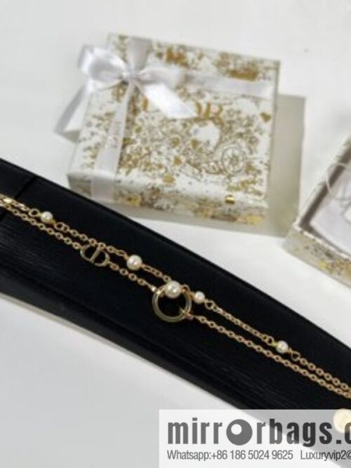 New ☑️ Dior double pearl bracelet