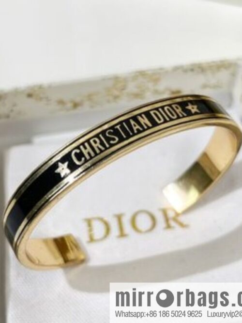 New ☑️ Dior Letter Opening Bracelet