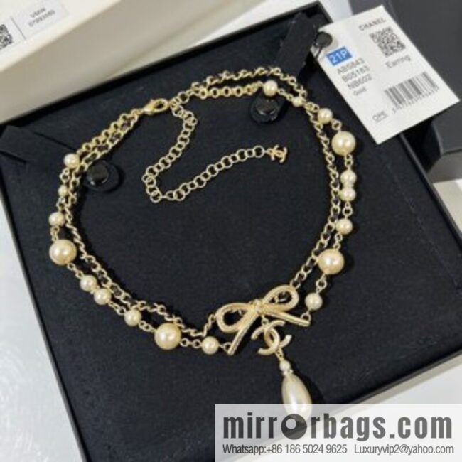 New ☑️ Chanel Double C Bow Double Pearl Necklace