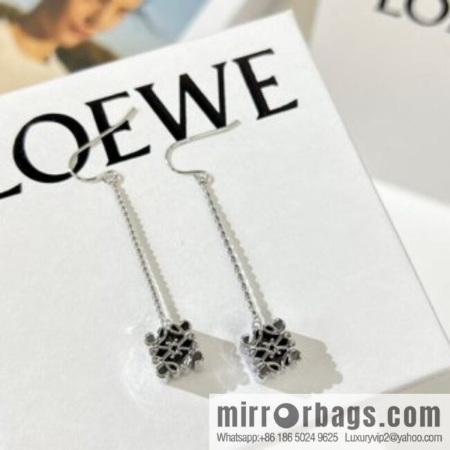 LOEWE long mooncake stud earrings