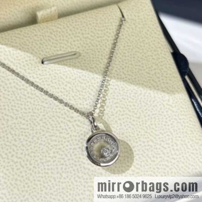 Chopard happy diamonds necklace