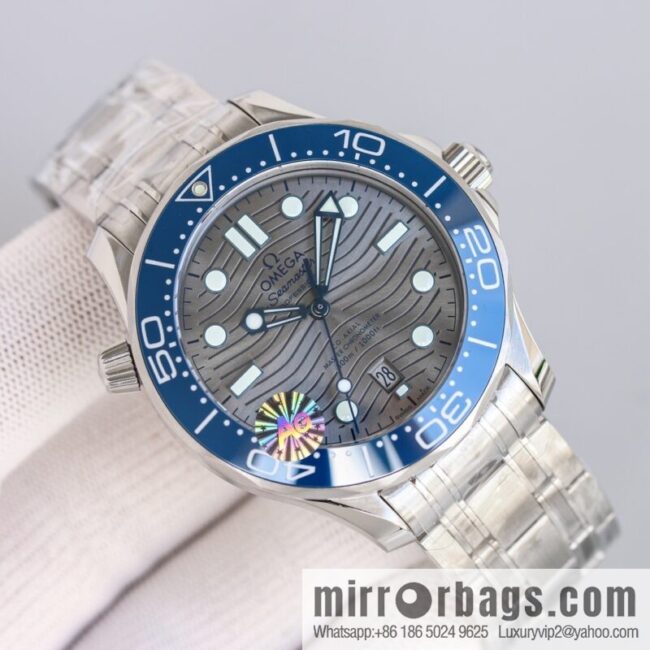 i1654417045_9674_0-800x800h3wureloadn96809_20250702025110.jpg Omega 2022 new green seahorse with double T black balance wheel 8800 movement, 42mm