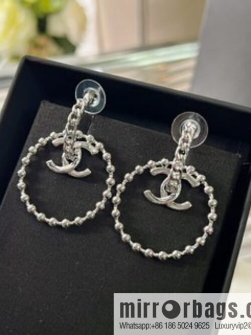 i1655564380_6574_1-800x800dpismo0xa5p19509_20250716015033.jpg New ☑️ Chanel double c ring earrings