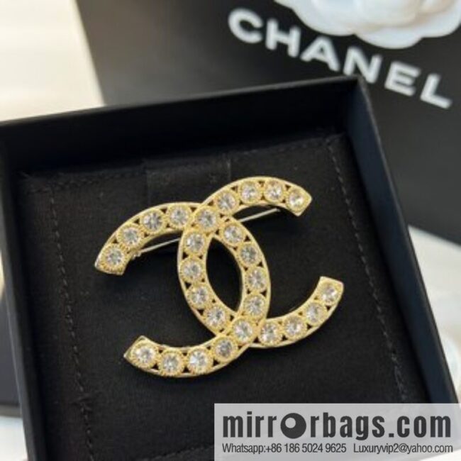 New ☑️ Chanel double c gold full diamond brooch
