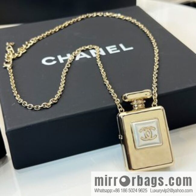 New ☑️ Chanel double c perfume bottle necklace sweater chain