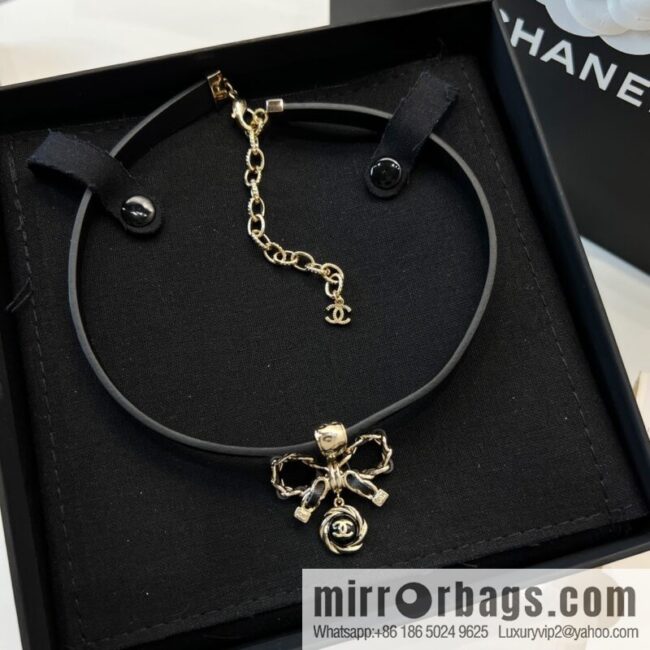 New ☑️ Chanel bow leather rope necklace