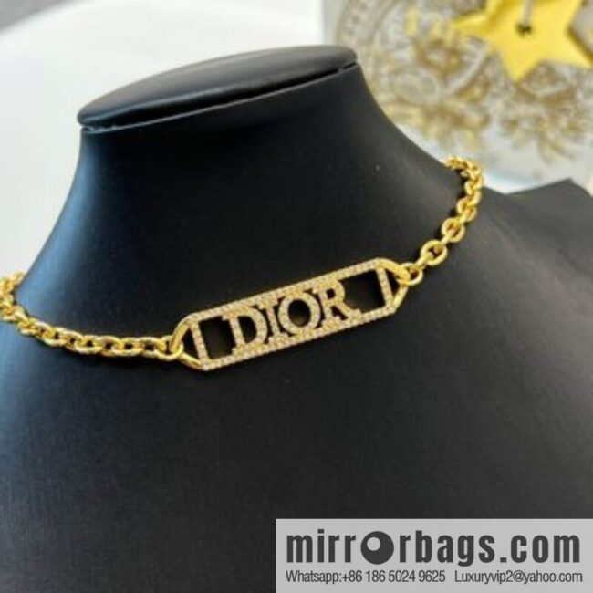 i1657035071_972_2-800x800l0ucpojac4s15829_20250716011732.jpg New ☑️ Dior full diamond letter necklace bracelet