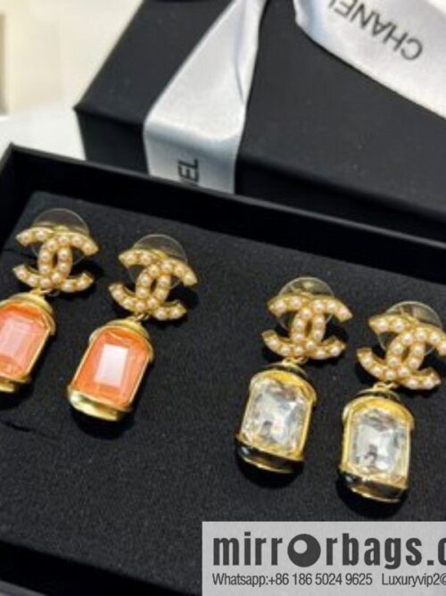 i1658063734_8927_1-800x800yzkl0xid1qh15455_20250716011359.jpg New ☑️ Chanel c2 double c pink square diamond pearl stud earrings