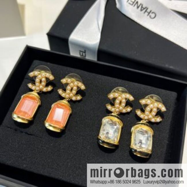 i1658063734_8927_1-800x800yzkl0xid1qh15455_20250716011359.jpg New ☑️ Chanel c2 double c pink square diamond pearl stud earrings