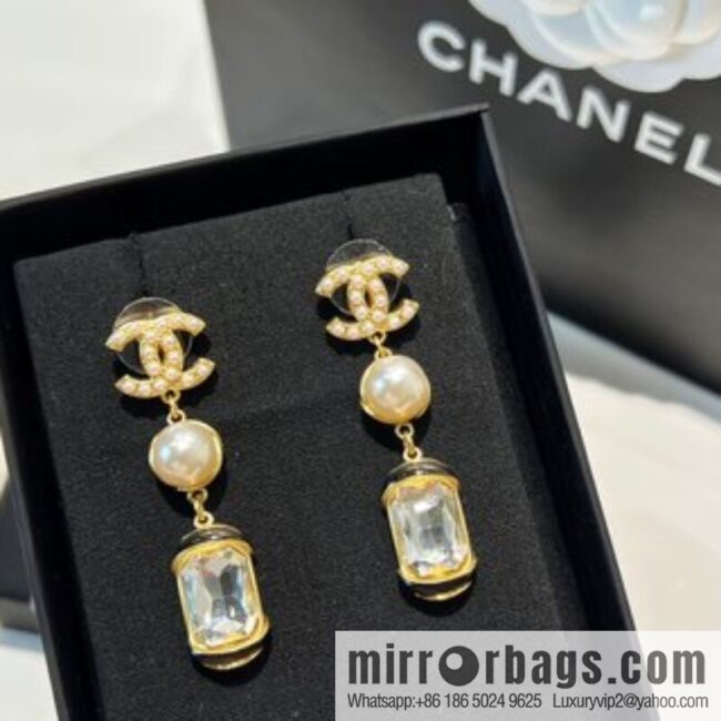 i1658064468_3902_1-800x800kc2jjbanstg15433_20250716011347.jpg New ☑️ Chanel c3 double c square diamond pearl stud earrings