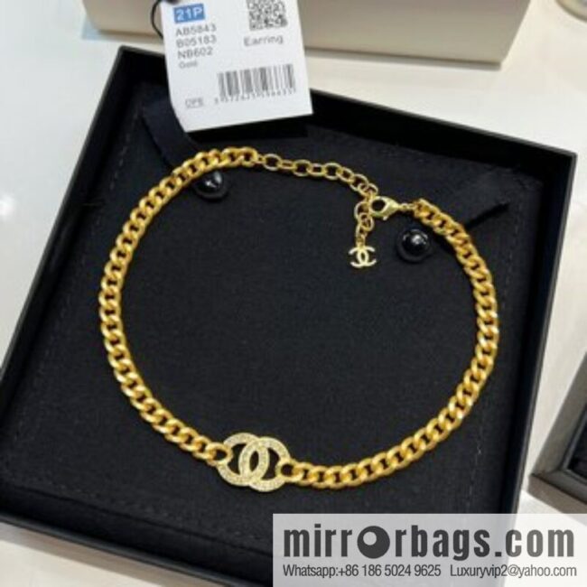i1658239683_7966_4-800x800p3zqdfmlwob12541_20250716004709.jpg New ☑️ Chanel gold double c full diamond necklace bracelet